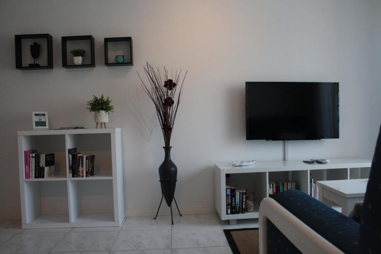 Apartamento Com Piscina Em Albufeira, Praia Da Oura エクステリア 写真